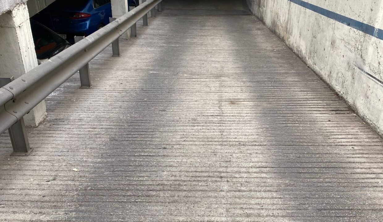 ac370529-32ce-4187-ba74-c5f6fea35f1d